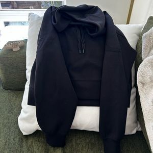 Lululemon cropped black hoodie